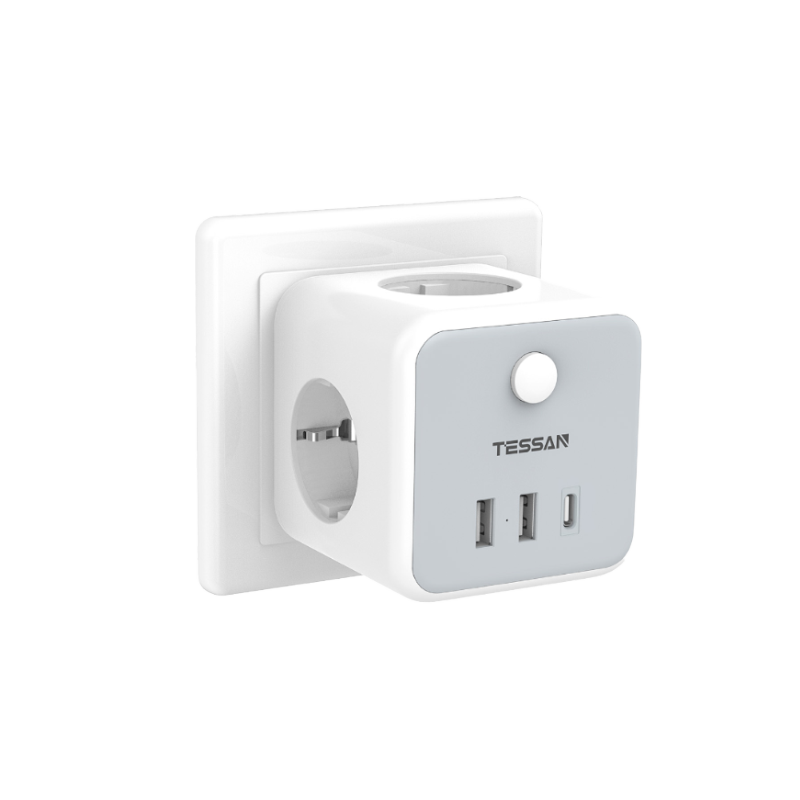 Tessan Zidna utičnica Tessan TS-301-DE-C, 3x AC, 2x USB-A, 1x USB-C, 15W