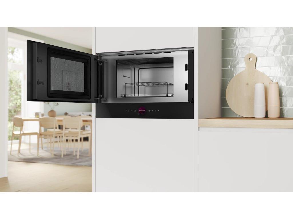 BOSCH mikrovalna Serie 8| CRNA,900W,AutoPilot 10, 21l,Roštilj, 90,180,360,600, Boots W - Image 2